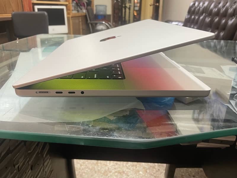 Apple Macbook M2 Pro 16 inch  Apple care warranty Developers Choice 6