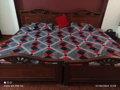 Sheesham 4ft Broad Single Bed Set With A Center Table