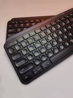 Logitech mx keys multi Bluetooth Type C illuminated rechargable KB