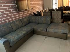 l shaped sofa condition 10/9