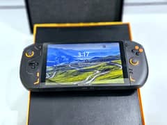 ONEXPLAYER 2 8.4" handheld
GAMING PC better than steam
deck & Rog ally