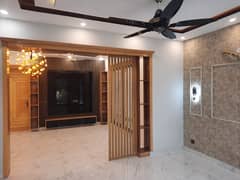 10 Marla House For Sale In Nasheman E Iqbal