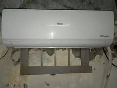 1.5 Ton Haier DC inverter heat and cool