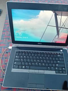 Dell Laptop for salling.
