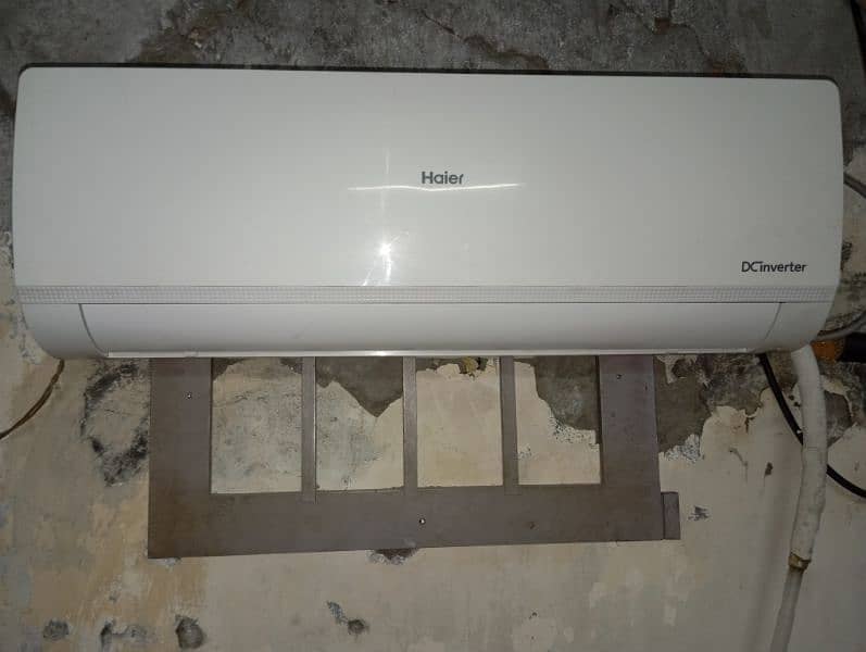 Haier 1.5 Ton DC Inverter heat and cool 1