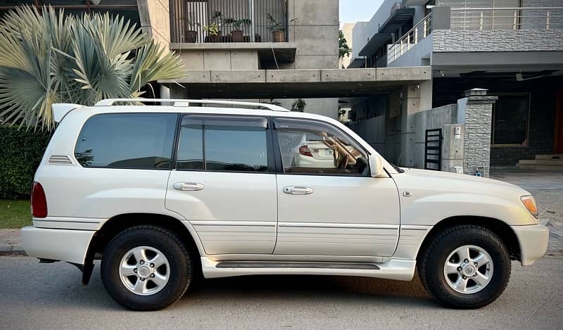 Toyota Land Cruiser 1999 5