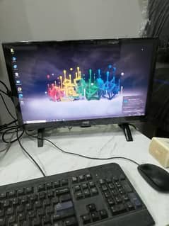 AOC 22 inch LED Monitor in A+ Fresh Condition (UAE Import Stock)