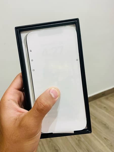 Iphone 12 Pro 128GB WITH BOX 1