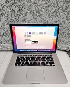 MacBook pro 2015 i7 with 2GB GRAPHICS CARD