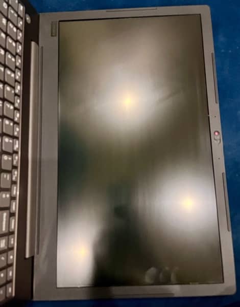 Lenovo V330-15IKB( I7- 8th generation) barely used 8