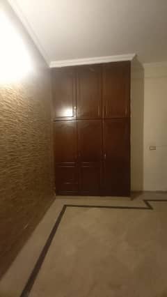 5 marla lower portion for rent