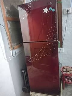 PEL refrigerator medium size for sale. . very well condition.