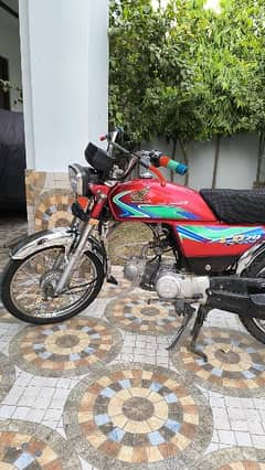 Honda CD 70 2018 model - Good condition - 70 bike in johar town