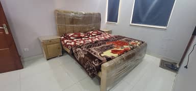 One badroom apartment available for shot stay in Bahria town