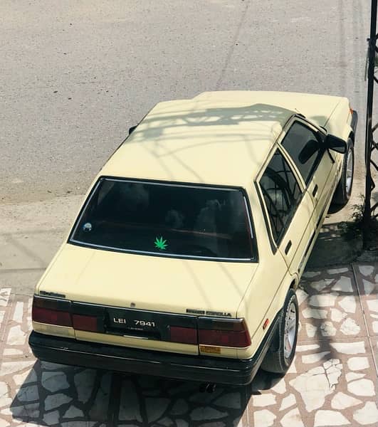 Toyota Corolla 1986 9