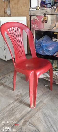 24 Chairs (plastic)