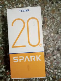 Tecno spark 20 C 8 g b ram 128 /Daba charger available