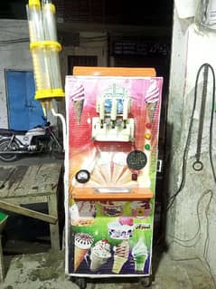 ice Cream Machine