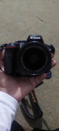 DSLR NIKON D5300 10/10 Condition, rarely used
