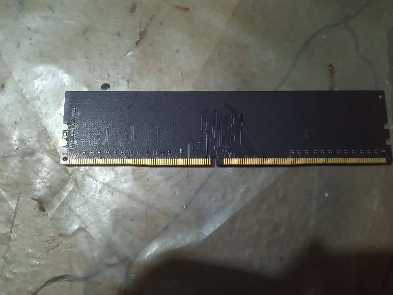 16 GB and 8 GB ddr4 ram 1