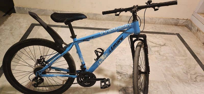 New Cycle 10/10 condition mountain bike 12