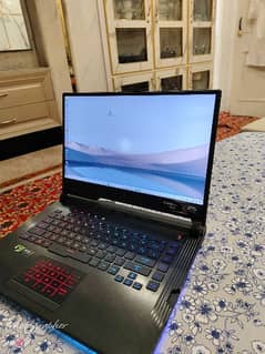 RTX 2070 Asus Rog strix i7 Gaming Laptop