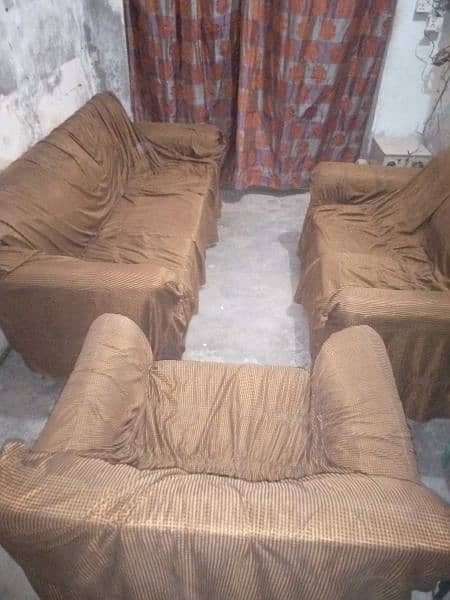 sofa set in good condition 1