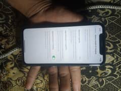 iPhone 11 non pta  64gb betry health 82 condition 10  10
