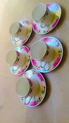 5 piece tea cup set