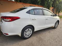 Toyota Yaris in ammaculate condition for sale
