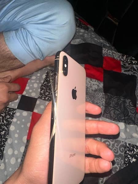 iphone XSmax 256gb waterpack  urgently sale 8