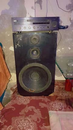 universal audio Amp with speakers