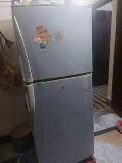 Dawlance Refrigerator 2 door in good condition