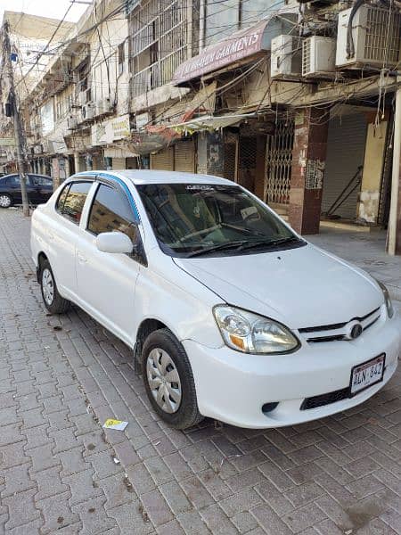 Toyota Platz 2005/7 1