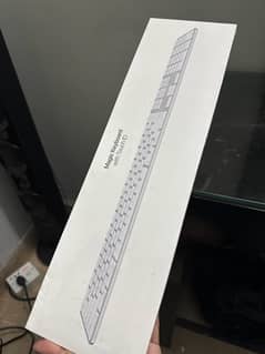 apple keyboard with numeric and touch id box pack