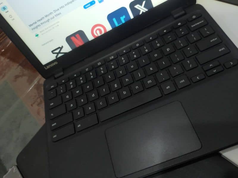 laptop's chromebook's lenovo N23 play store supported 1