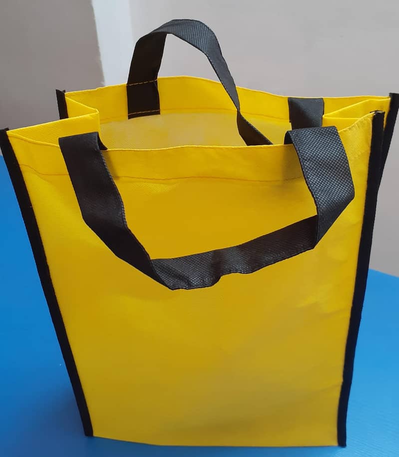 Non woven Customized bags 1