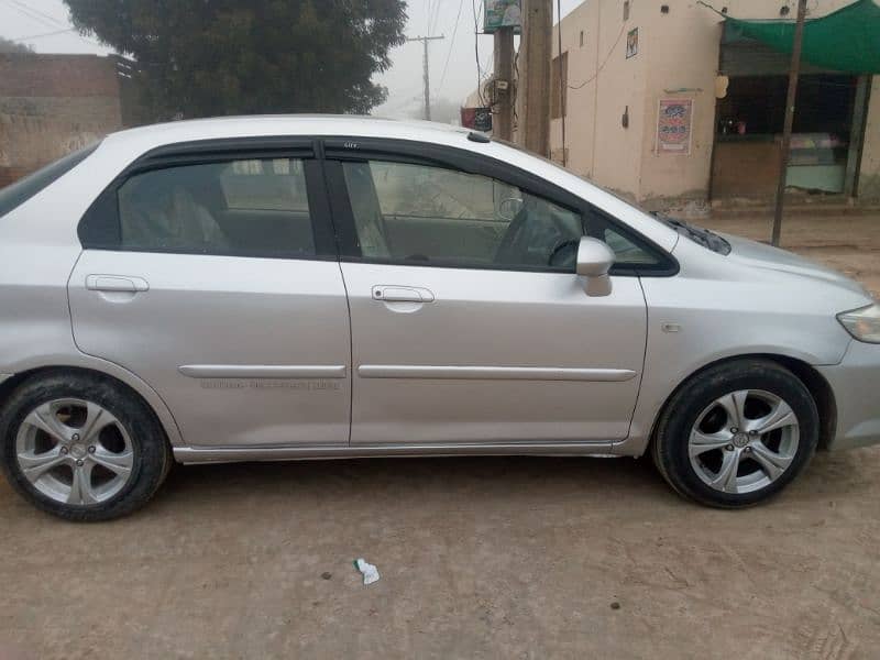 Honda City 2006 Model Urgent sale 4