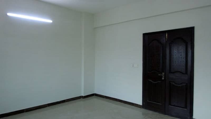 10 Marla 3 Bed Flat For Rent In Askari 11 Lahore 15