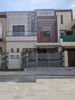5 Marla Residential House For sale In Jinnah Block Bahria Town Lahore