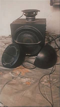 10/9 Aux full bass speaker F&D speakers