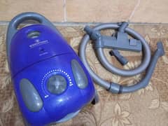 vacuum cleaner in new condition