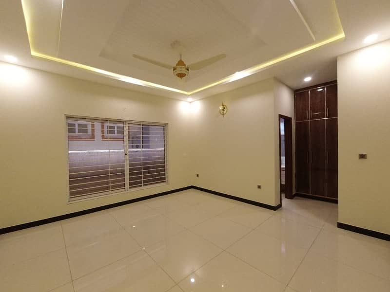 On Excellent Location 20 Marla House Situated In DHA Defence Phase 2 For Sale 27