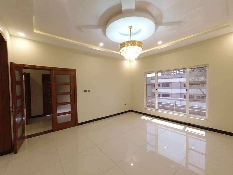 On Excellent Location 20 Marla House Situated In DHA Defence Phase 2 For Sale 44