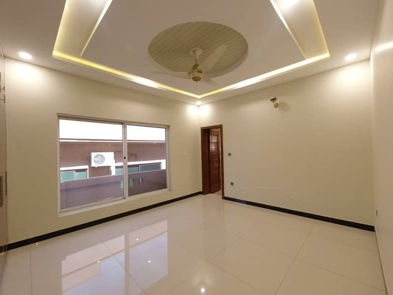 On Excellent Location 20 Marla House Situated In DHA Defence Phase 2 For Sale 48