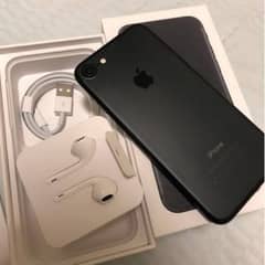 I phone 7 32 GB 10 by 10 condition