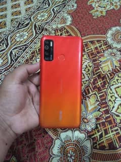 tecno spark 5 Pro 4gb 64gb saaf condition sath kuch nai only mobile ha