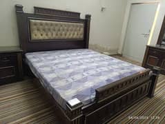 bed / bed set / king size bed / double bed / bed dressing /side tables 0