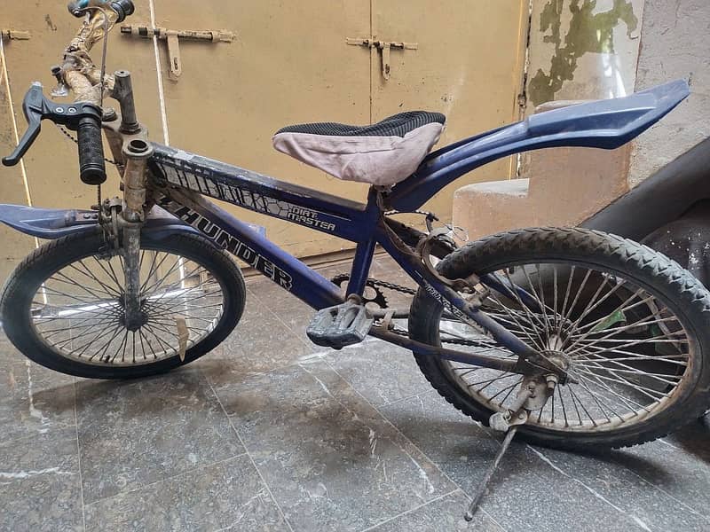 Cycle for sale ( Ad pura parh len ) 1