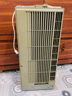 0.75 Ton WINDOW AC